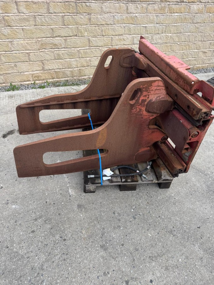 OtherClass 3 Bales Clamp